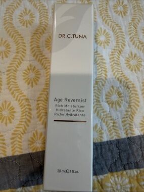 Farmasi Age Reversist Rich Moisturizer